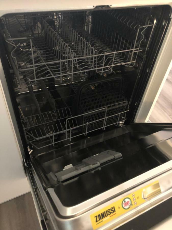 New Port Apartment 尼乌波特 外观 照片