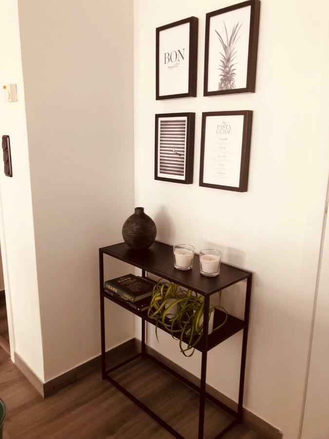 New Port Apartment 尼乌波特 外观 照片